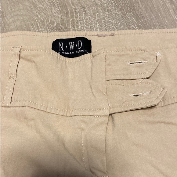 Women's Tan Capris - Picture 2 of 9